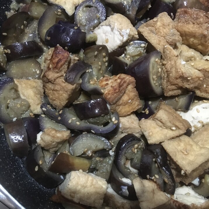 ナスと厚揚げのハチミツ炒め